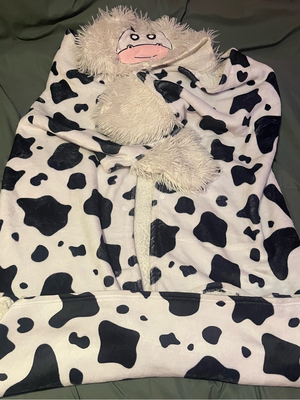 Cozy Cow Print Hooded Jacket - Black & White